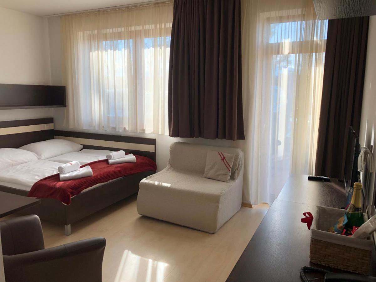 Apartman Eden Besenova Exterior photo